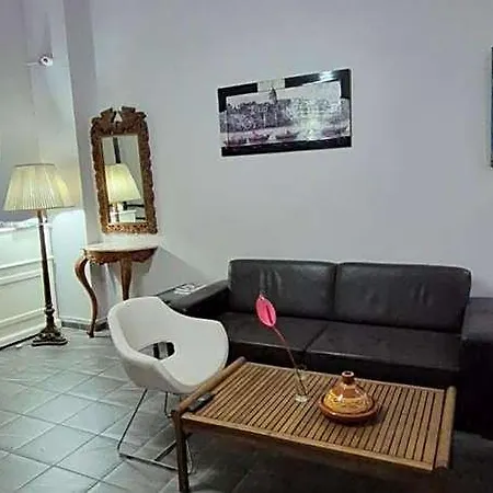Hotel 1453apartments 3*