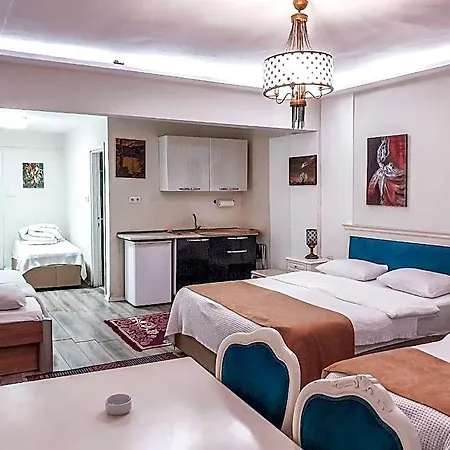 Hotel 1453apartments 3*